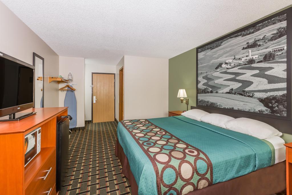 Super 8 By Wyndham Osceola Ia Motel Exterior photo